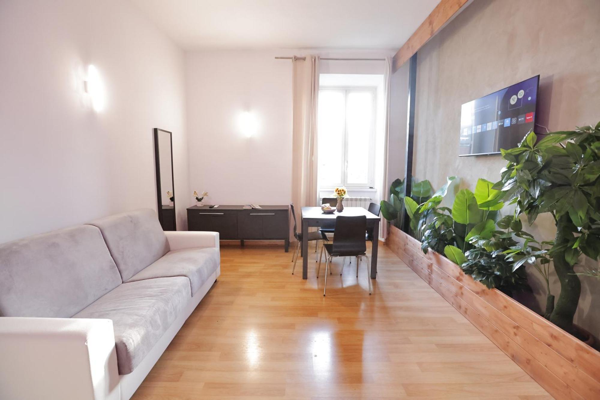 The Holy Apartamento